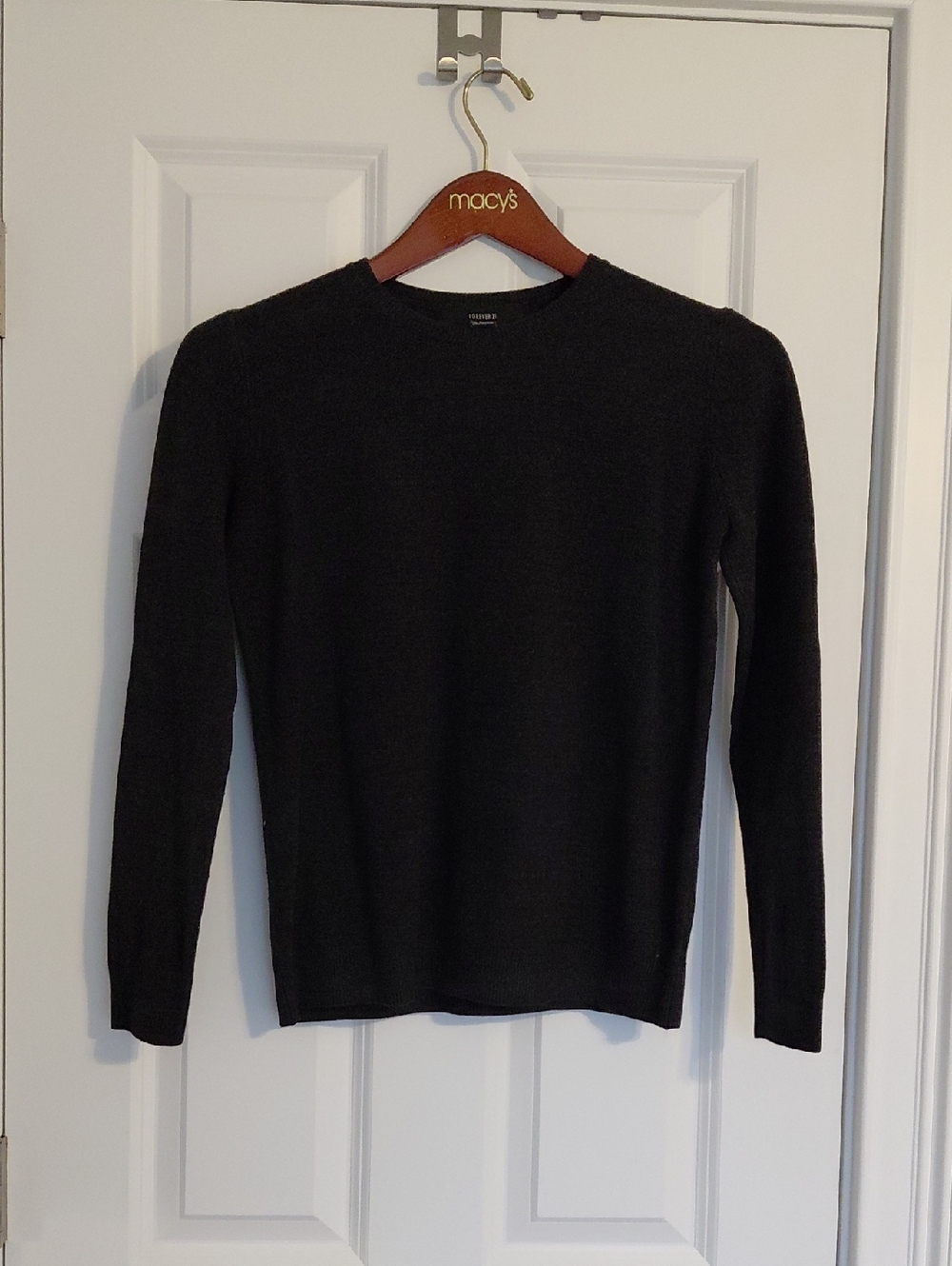 Forever 21 Charcoal Gray Crewneck Sweater, Size S